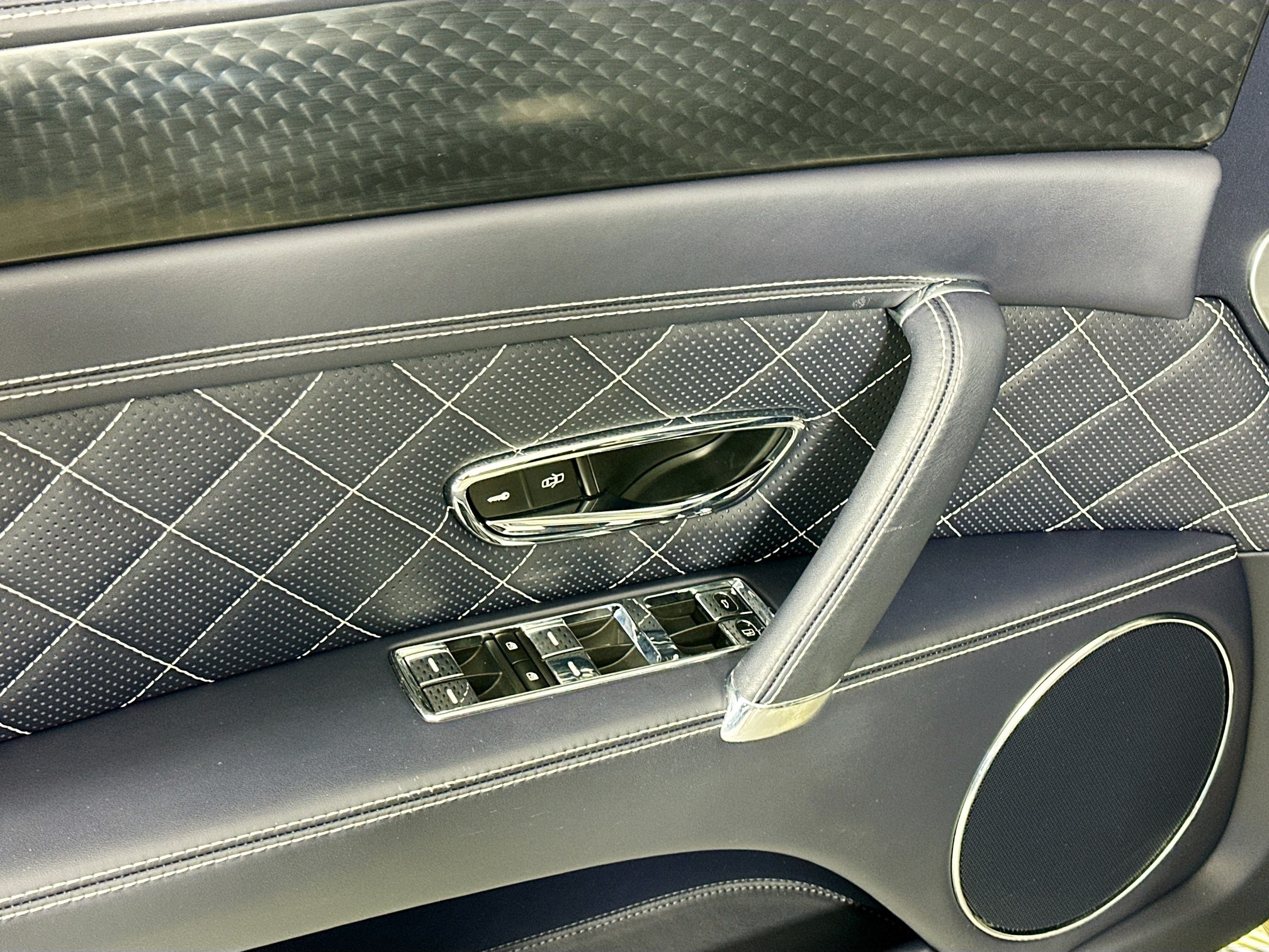 used 2017 Bentley Flying Spur car, priced at $99,993