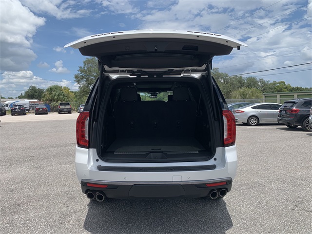 2024 White Frost Tricoat GMC Yukon XL Denali Ultimate 4X4 SUV