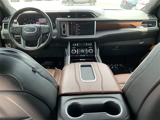2024 White Frost Tricoat GMC Yukon XL Denali Ultimate 4X4 SUV