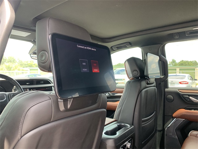 2024 White Frost Tricoat GMC Yukon XL Denali Ultimate 4X4 SUV