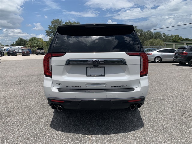 2024 White Frost Tricoat GMC Yukon XL Denali Ultimate 4X4 SUV