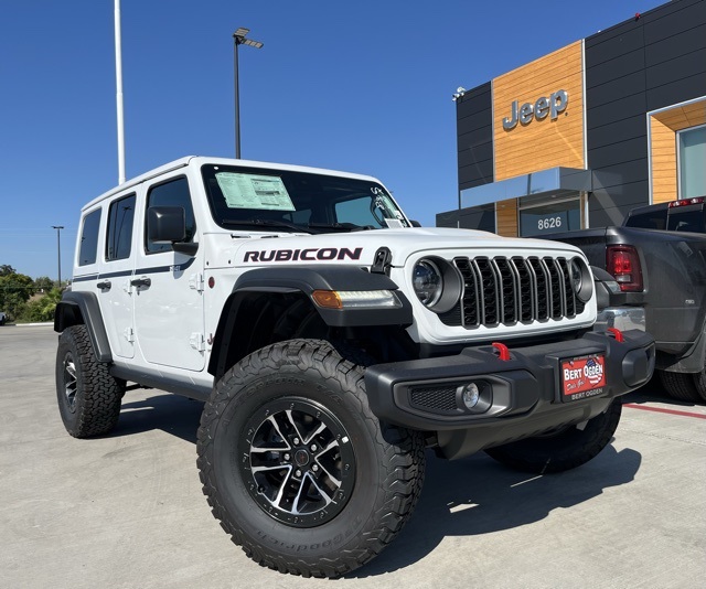 2025 Jeep Wrangler 4-Door Rubicon's photo