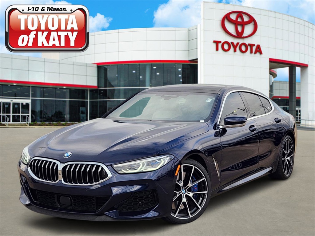 2020 BMW 8 Series M850i's photo