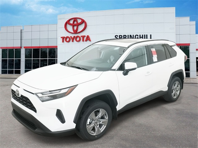 2025 Toyota RAV4 XLE's photo