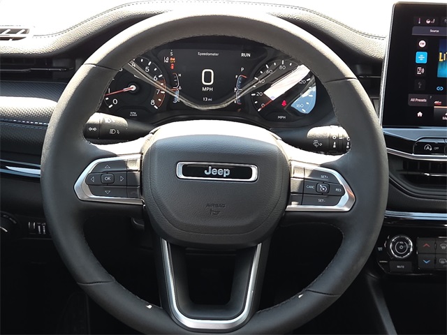 2026 Jeep Compass Latitude photo 13
