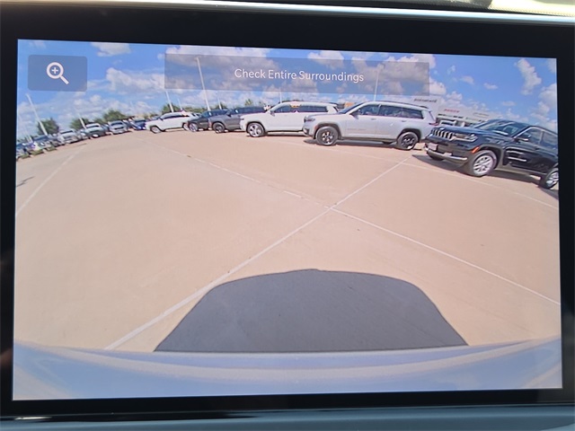2026 Jeep Compass Latitude photo 19