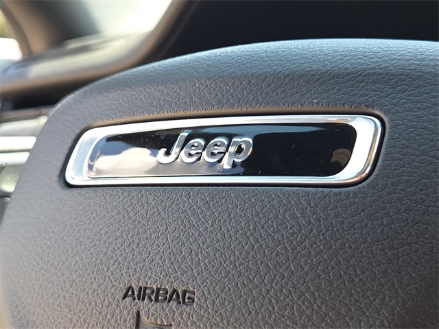 2026 Jeep Compass Latitude photo 21
