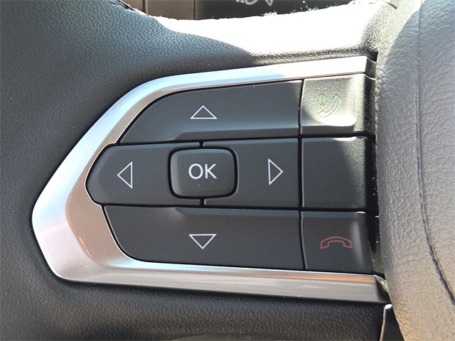 2026 Jeep Compass Latitude photo 23