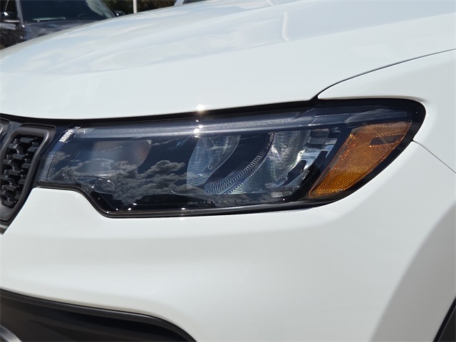 2026 Jeep Compass Latitude photo 4