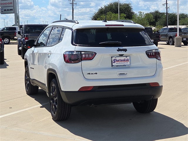 2026 Jeep Compass Latitude photo 6