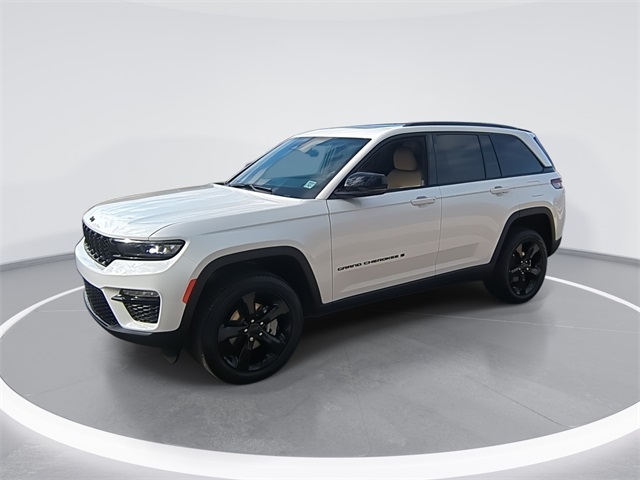 2025 Jeep Grand Cherokee Limited's photo