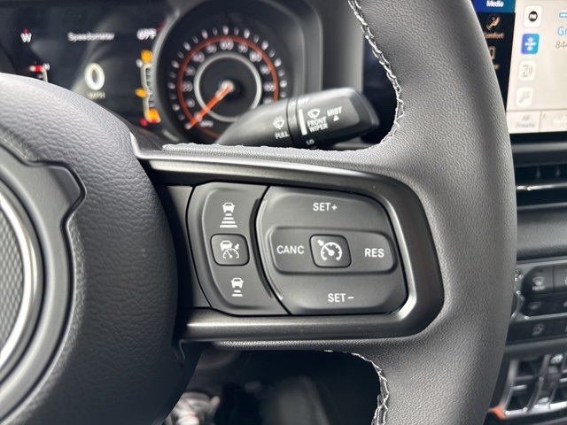 2025 Jeep Gladiator Sport S photo 17