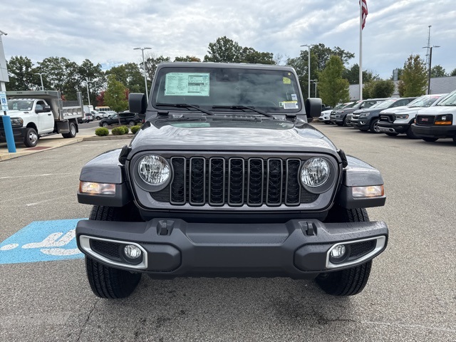 2025 Jeep Gladiator Sport S photo 4