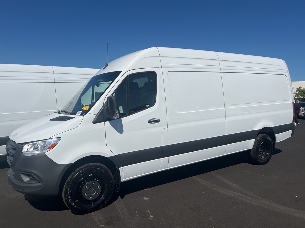 New 2025 Mercedes-Benz Sprinter 4500 High Roof DRW RWD Empty Cargo Van for sale #MV1552 - photo 21