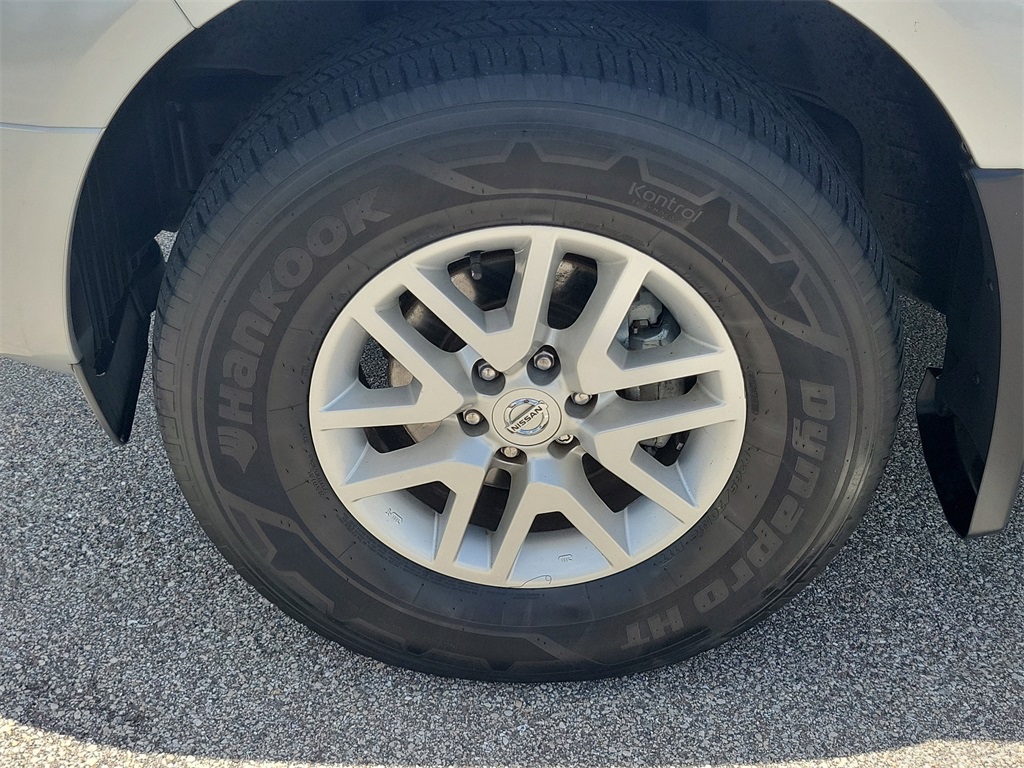 2021 Brilliant Silver Metallic Nissan Frontier SV 4X4 Truck