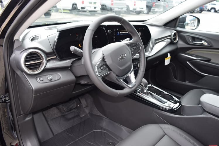 2025 Black Metallic Chevrolet Trax ACTIV FWD SUV