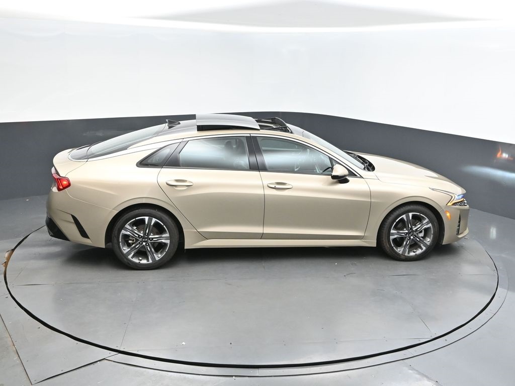 2021 Crystal Beige Kia K5 EX FWD Sedan