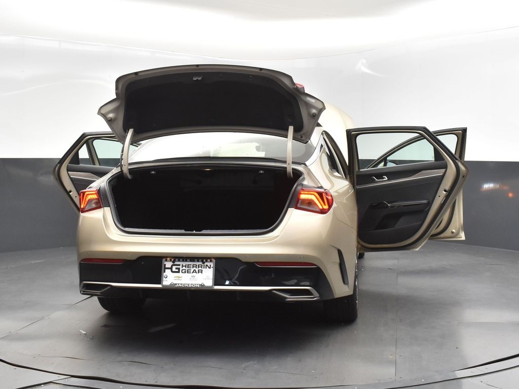 2021 Crystal Beige Kia K5 EX FWD Sedan