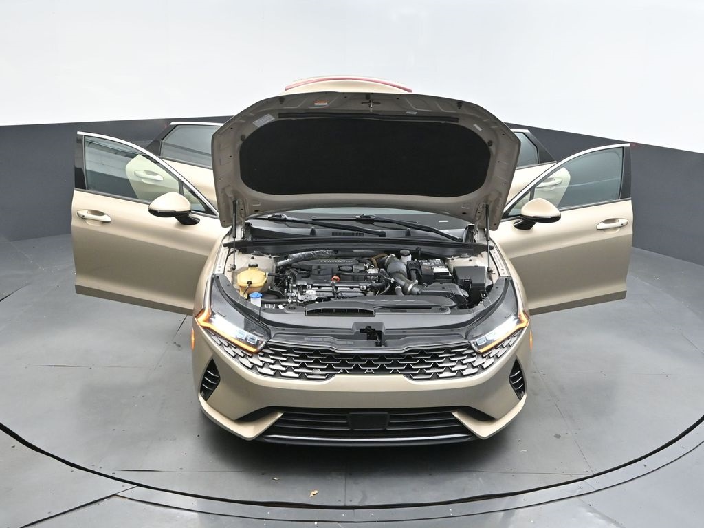 2021 Crystal Beige Kia K5 EX FWD Sedan