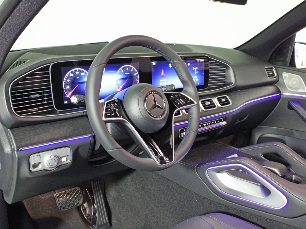 used 2025 Mercedes-Benz GLE car, priced at $69,998