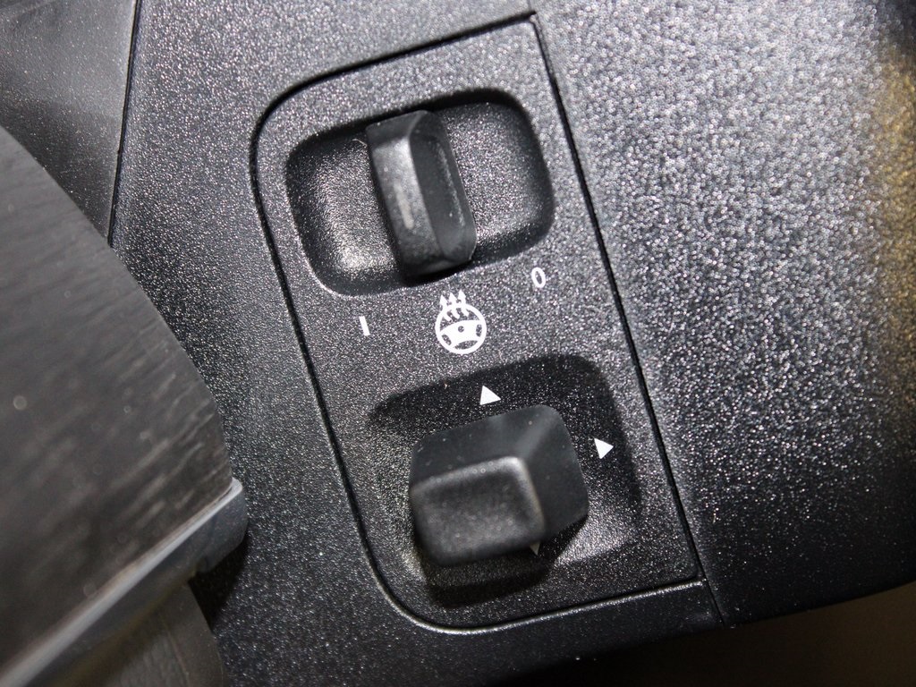 used 2025 Mercedes-Benz GLE car, priced at $69,998