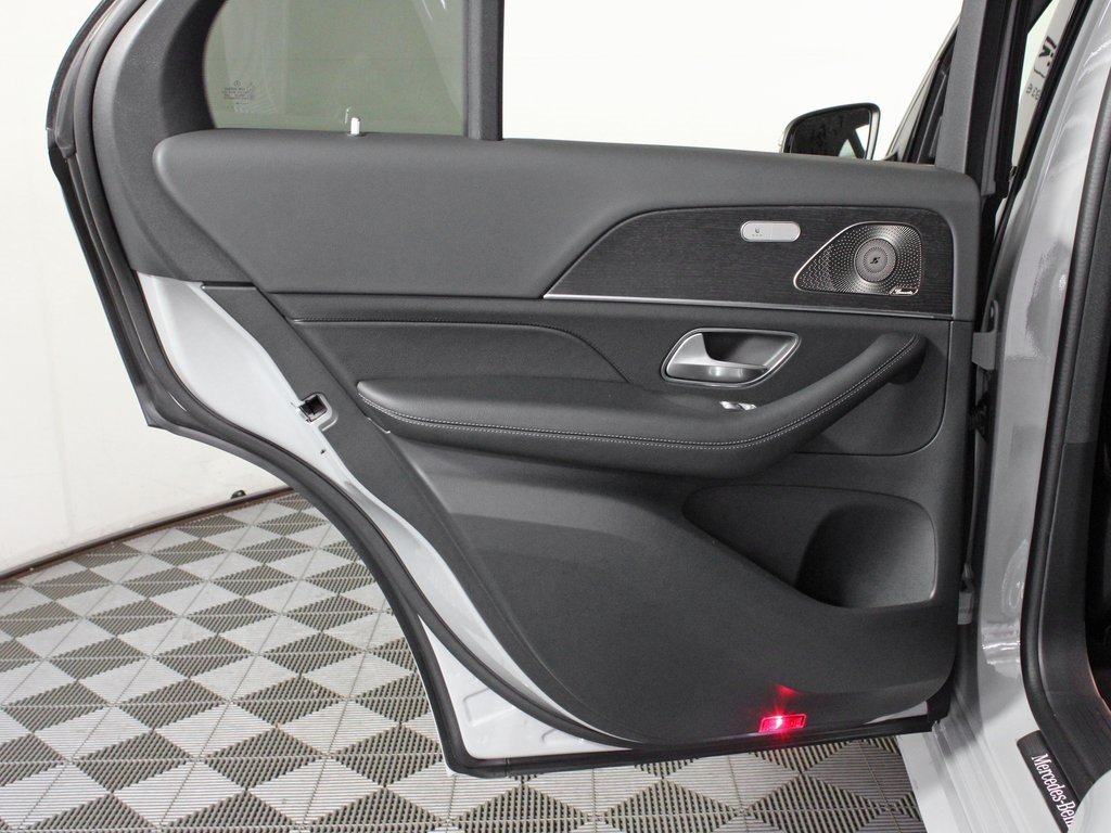 used 2025 Mercedes-Benz GLE car, priced at $69,998