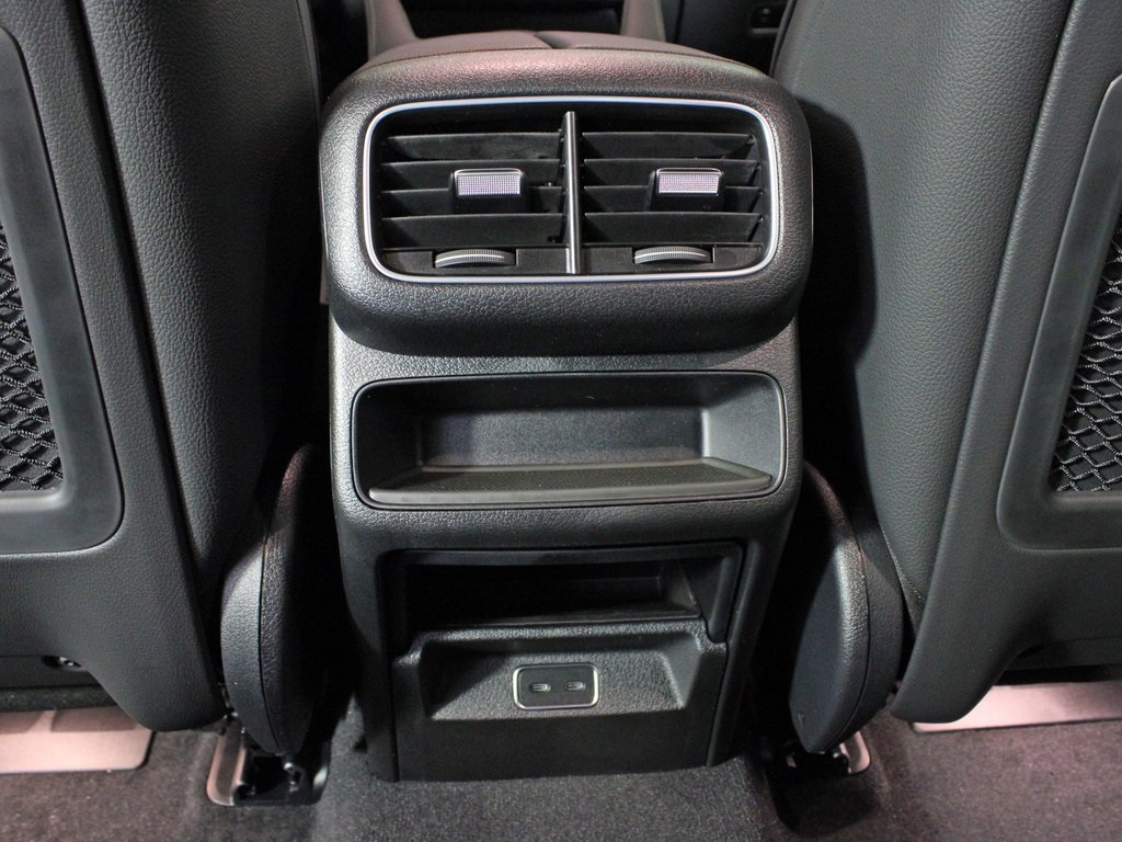 used 2025 Mercedes-Benz GLE car, priced at $69,998