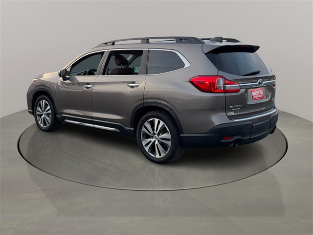 2022 Subaru Ascent Touring photo 2