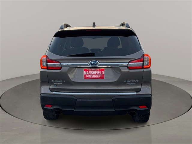 2022 Subaru Ascent Touring photo 4