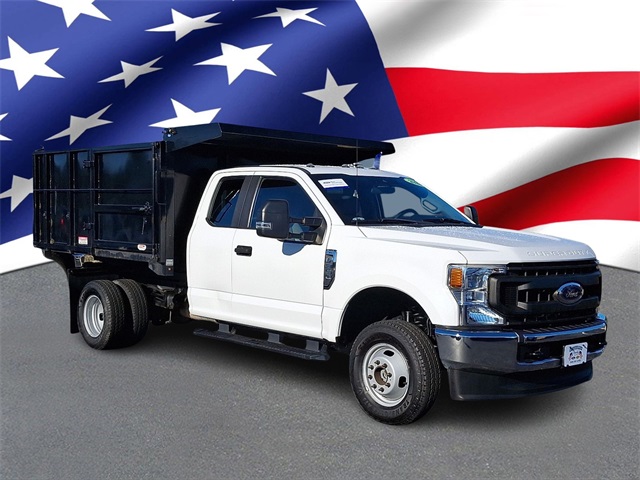 2020 Ford F-350 Super Duty Chassis Cab XL's photo