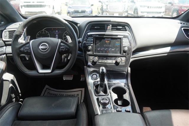 2023 Nissan Maxima SR photo 13