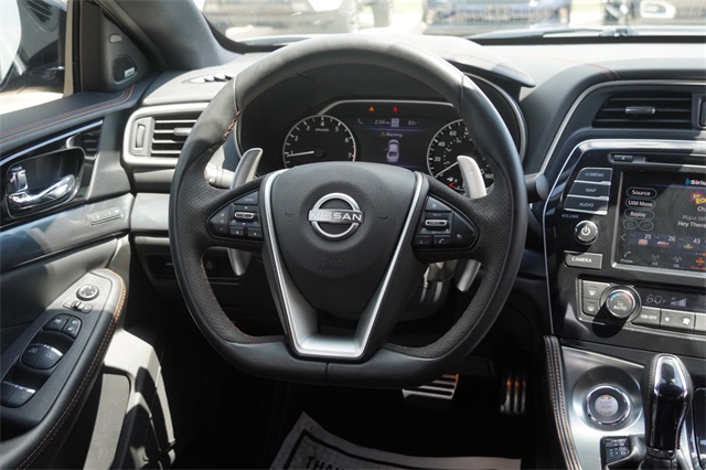 2023 Nissan Maxima SR photo 15