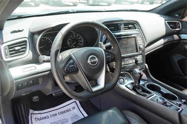 2023 Nissan Maxima SR photo 17