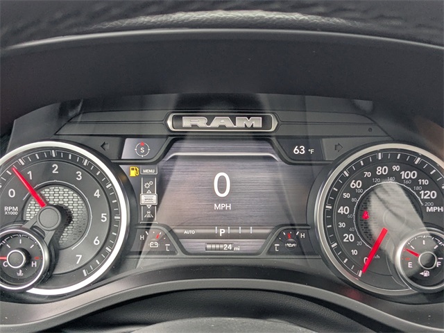 2026 Ram 1500 Big Horn Crew Cab 4x4 5'7" Box