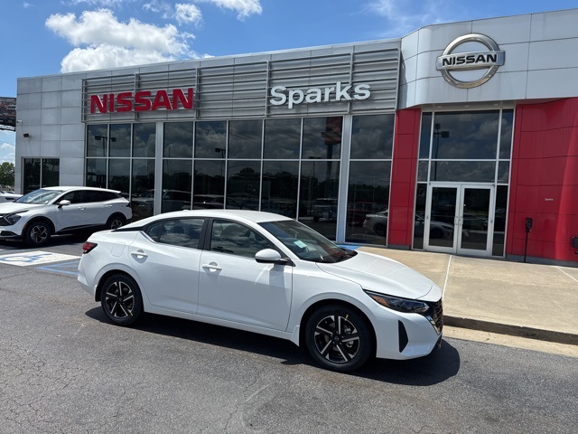 2025 Nissan Sentra SV's photo