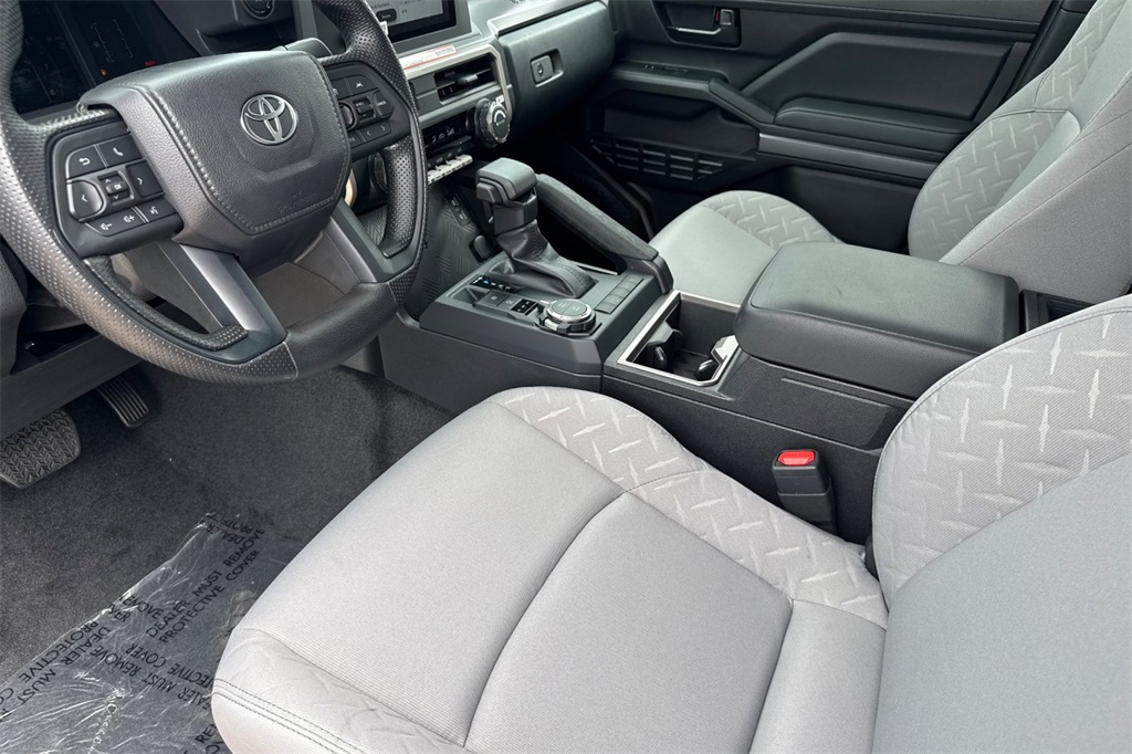 2025 Toyota Tacoma SR5 Double Cab photo 10