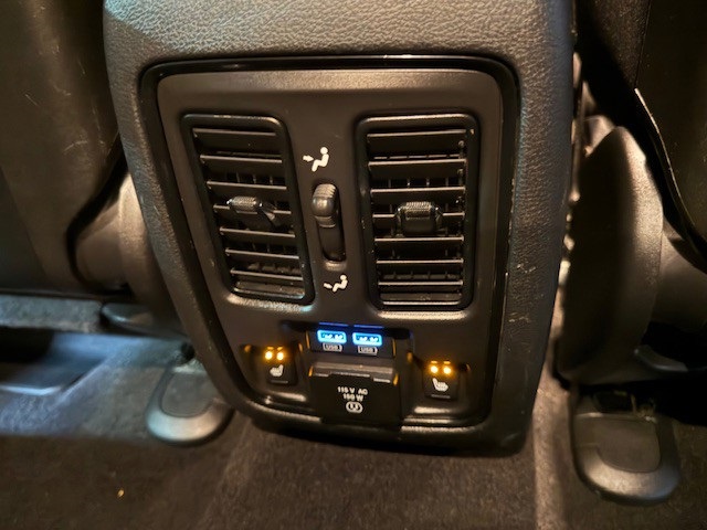 used 2022 Dodge Durango car, priced at $31,999