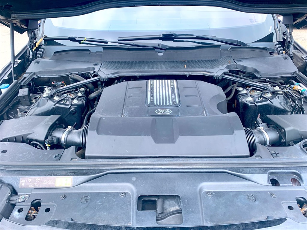 used 2018 Land Rover Discovery car, priced at $21,895