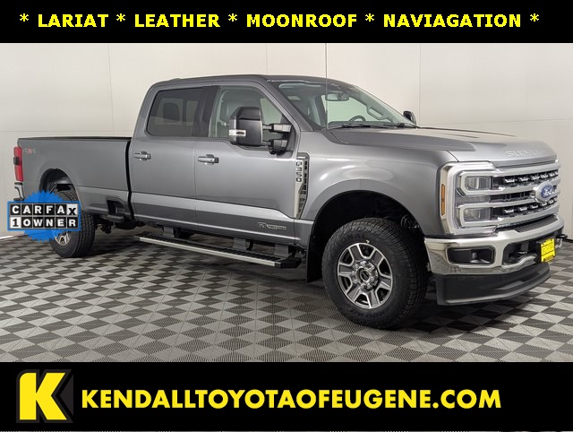 Used 2024 Gray Ford Lariat image 3