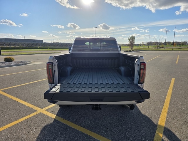2026 GMC Sierra 3500HD Crew Cab, Long Bed, AT4, 4WD