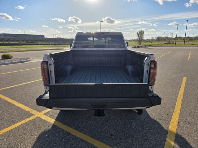 2026 GMC Sierra 3500HD Crew Cab, Long Bed, AT4, 4WD