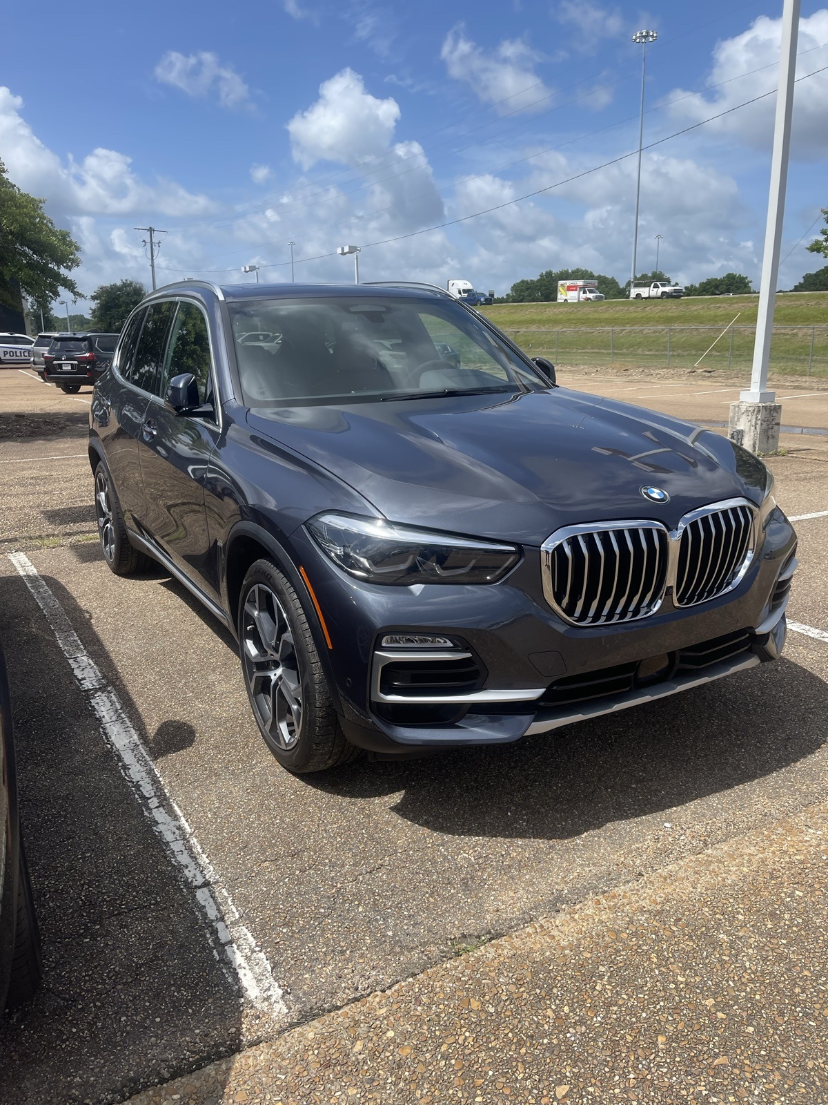 2021 Arctic Gray Metallic BMW X5 sDrive40i RWD SUV