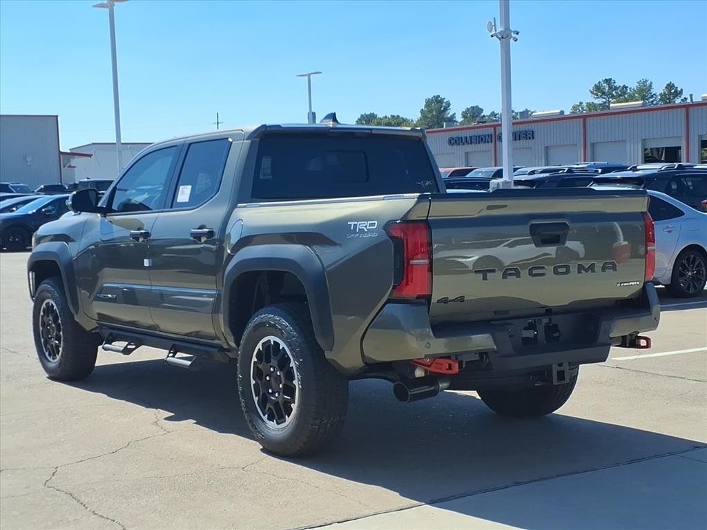 2025 Toyota Tacoma TRD Off-Road Double Cab photo 3