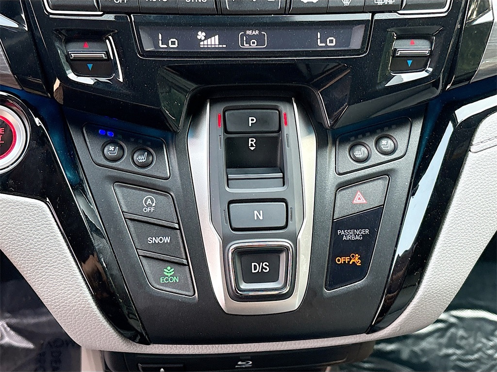 2023 Honda Odyssey Elite photo 17