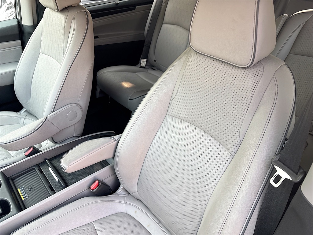 2023 Honda Odyssey Elite photo 21
