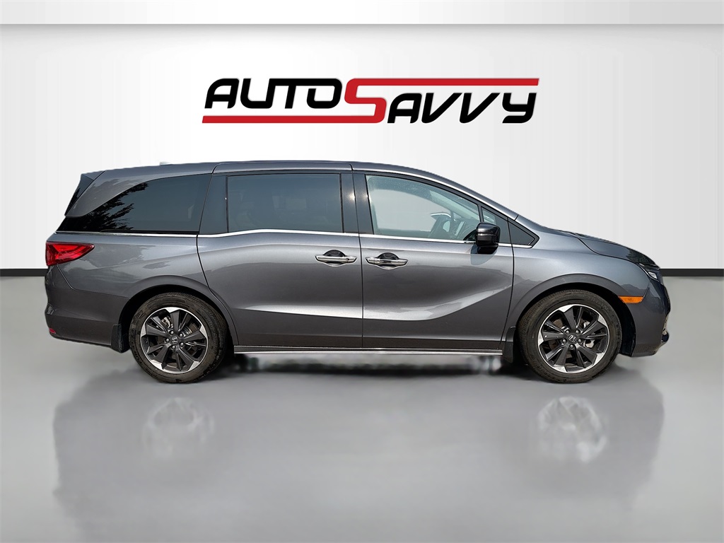 2023 Honda Odyssey Elite photo 8