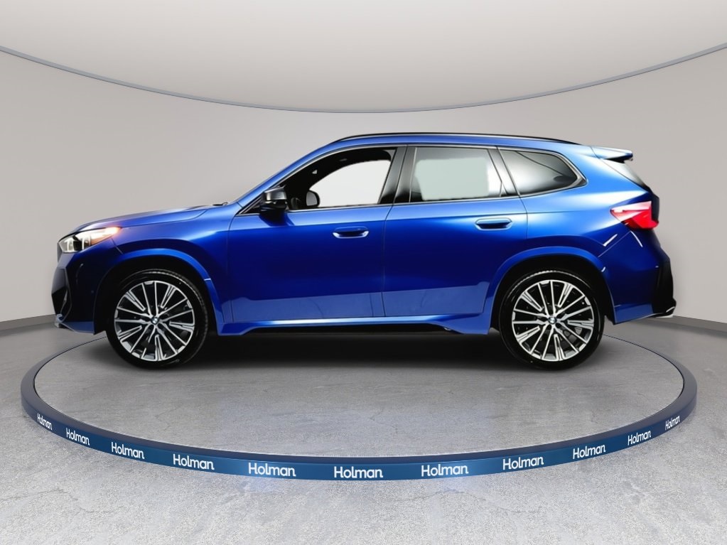 2026 Bmw X1 M35i photo 2