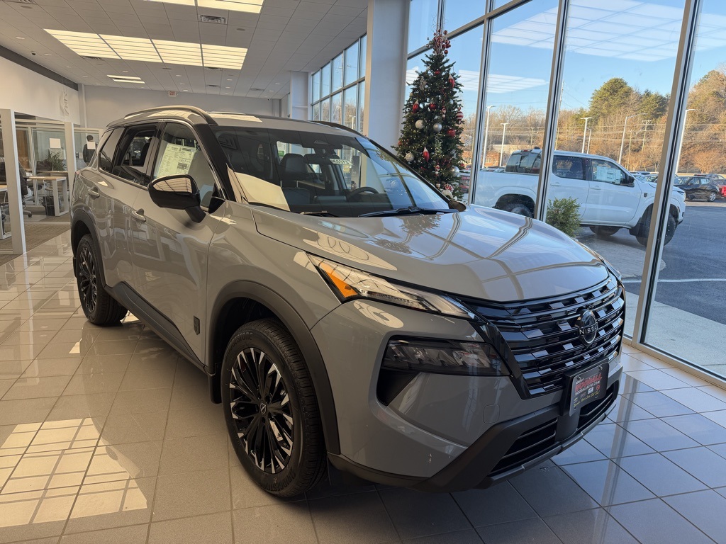 2026 Nissan Rogue SV's photo