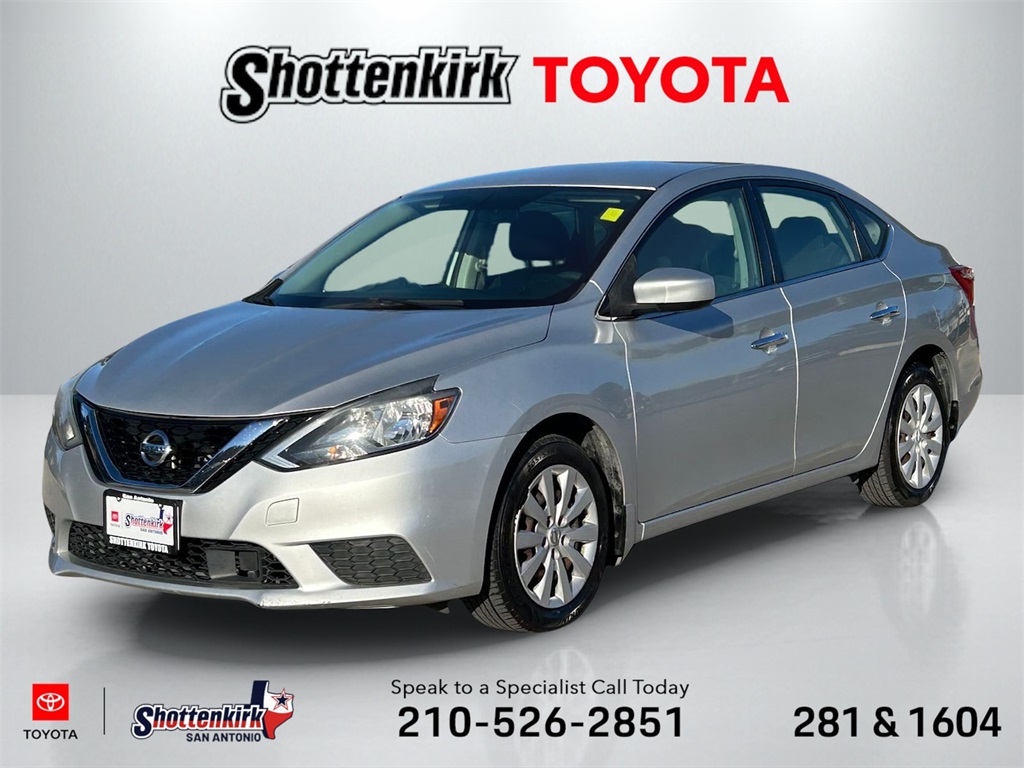 2019 Nissan Sentra S's photo