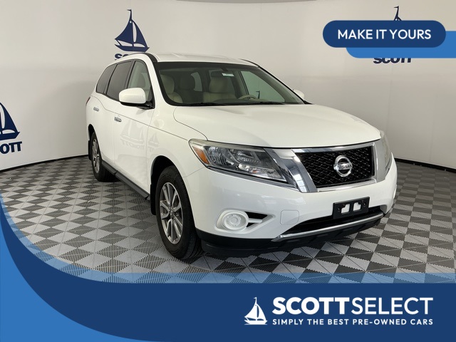 used 2014 Nissan Pathfinder car, priced at $7,289